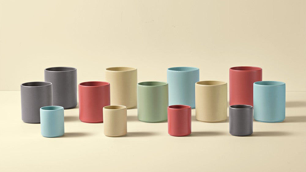 Matte Keramik-Tassen graviert in 5 Farben und 3 Größen - Terracotta, Hellblau, Gelb, Grün, Grau