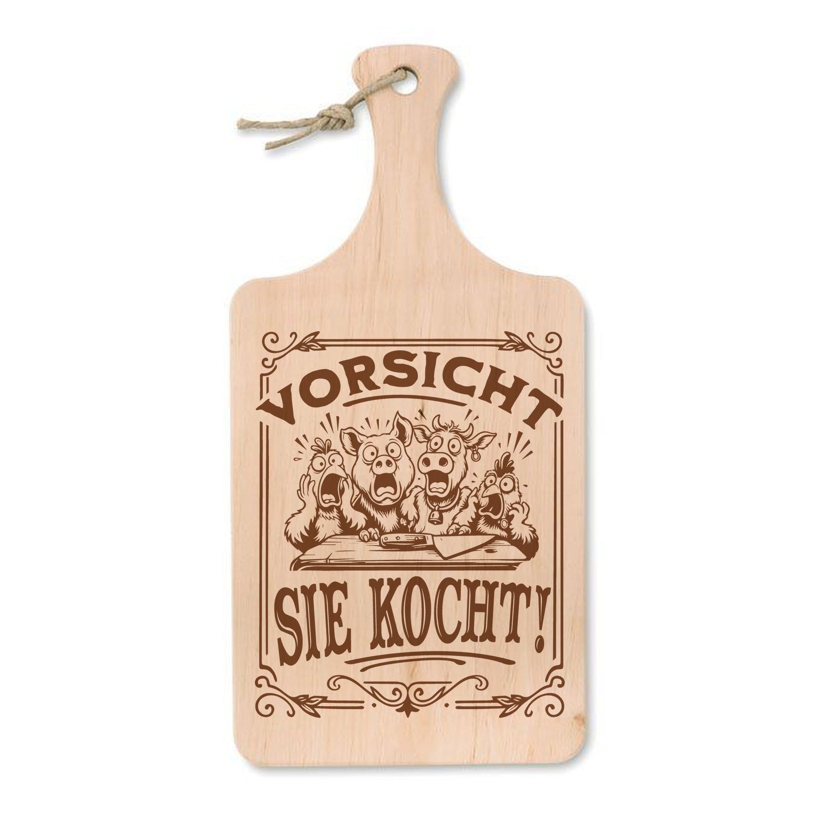 Schneidebrett aus Erle mit Lasergravur Vorsicht, sie kocht – erschrockene Schweine und Kuh am Tisch, 37 × 18 cm